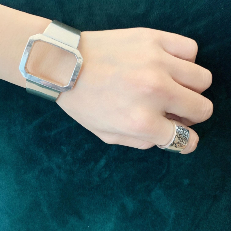 Ch*el rings